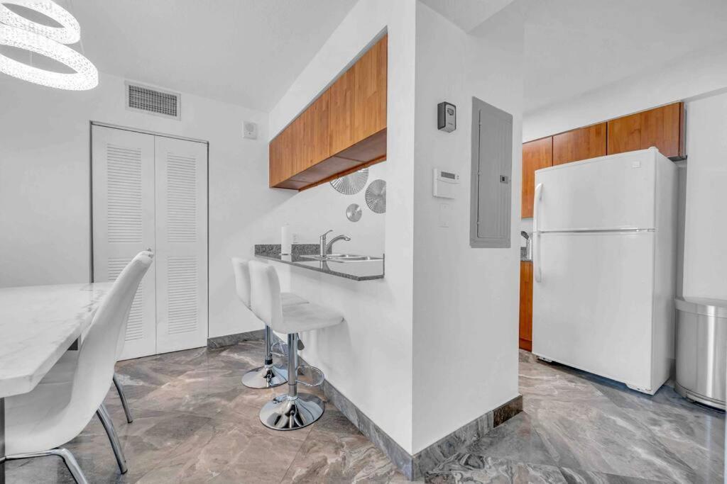 Iconic High Floor 3 Bedrooms In The Heart Of Miami Eksteriør bilde